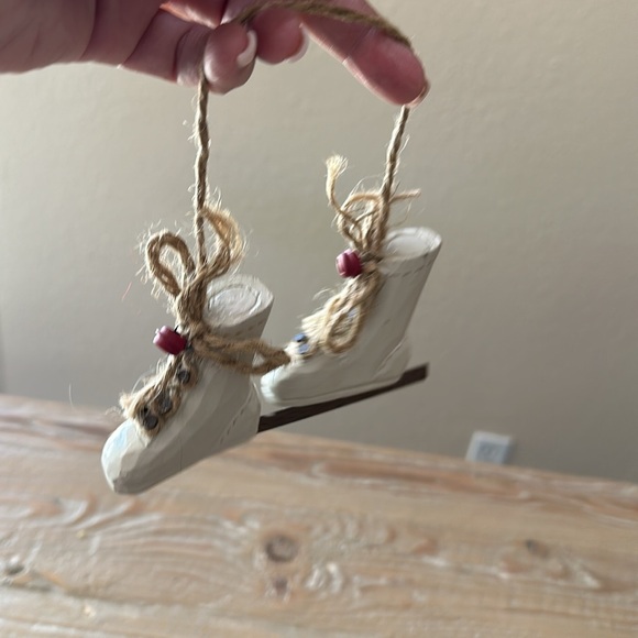 Ice Skate Ornaments Bundle of 9 - Picture 5 of 17